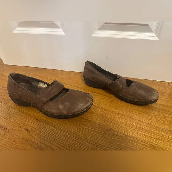 Timberland Shoes - Merrell Brown Mary Jane's Size 7.5